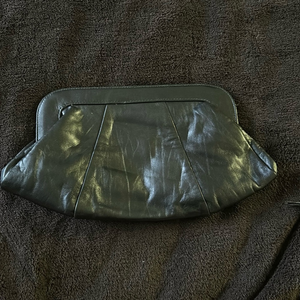 Lauren Merkin 14’Wx 7.5’H Black Leather Clutch